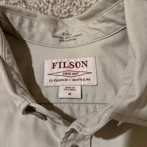Filson 6.5oz Chino Size Medium